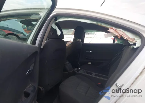 2015 Chevrolet Volt z USA, uszkodzony, nr VIN 1G1RC6E40FU124468